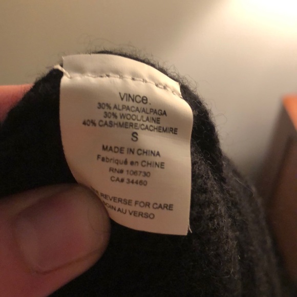Cropped black Vince sweater, NWT - Picture 4 of 4